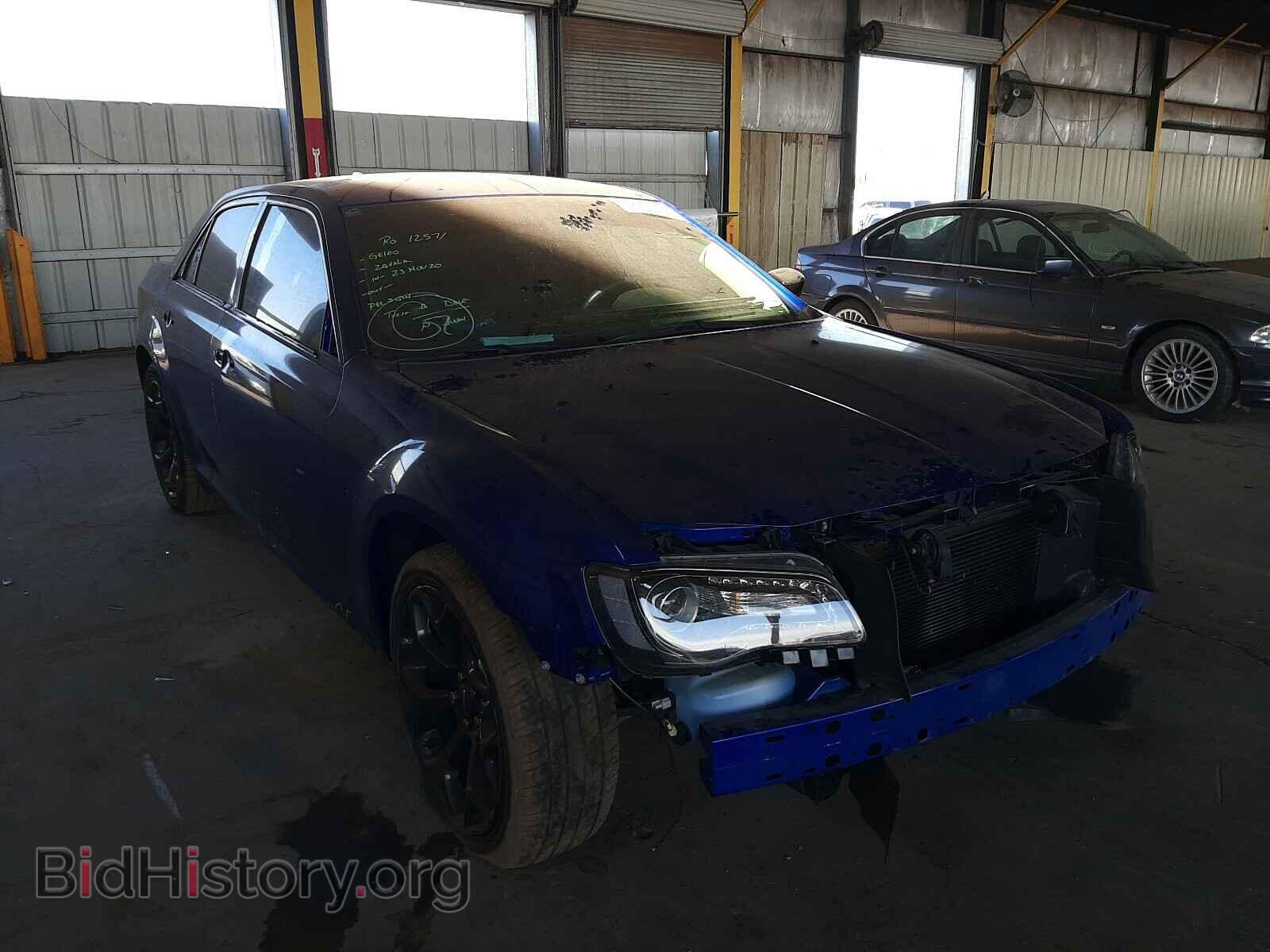 Фотография 2C3CCAAG1KH612426 - CHRYSLER 300 2019