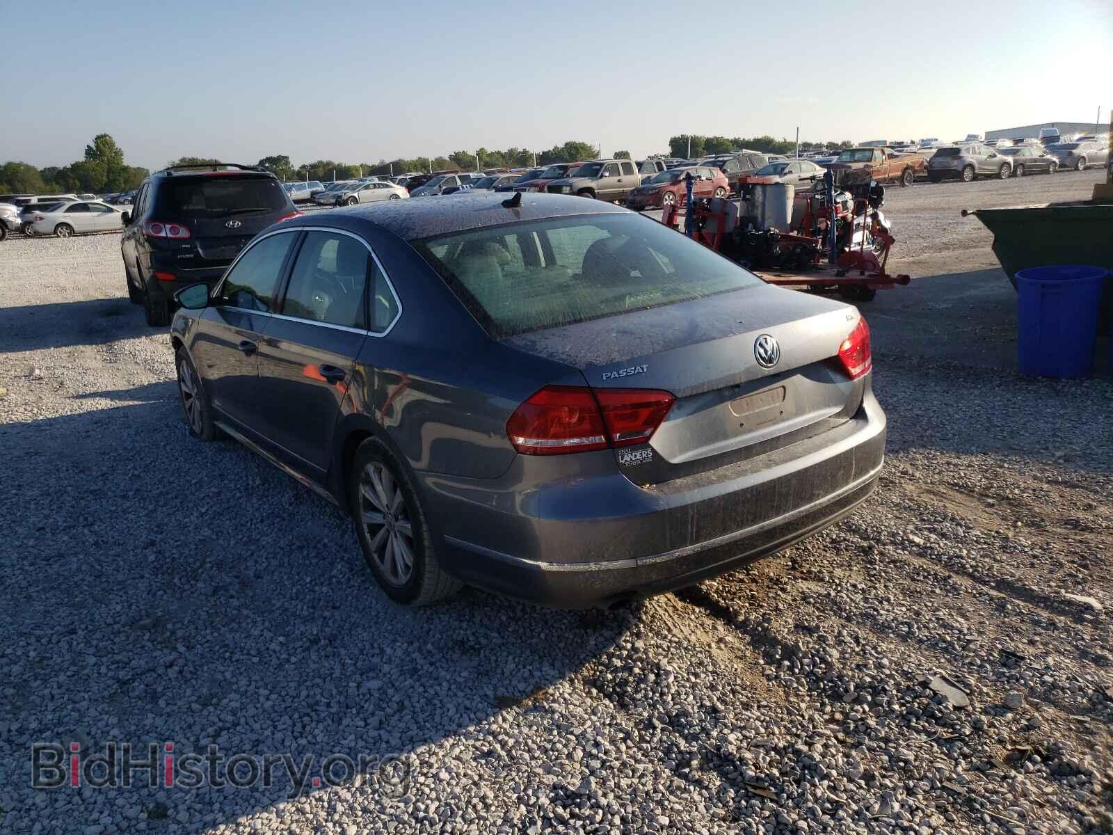 2012 VOLKSWAGEN PASSAT - VIN: 1VWCP7A33CC037814 - Photo 3