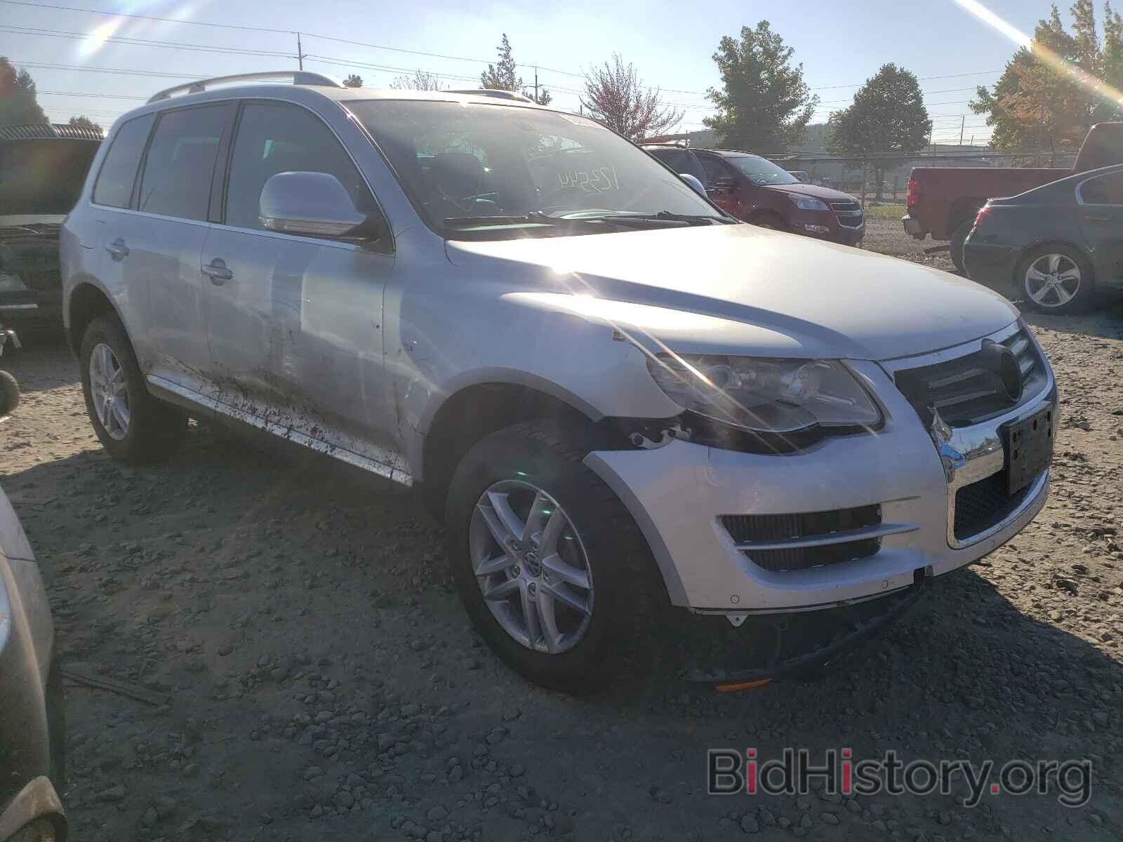 Photo WVGFK7A96AD000987 - VOLKSWAGEN TOUAREG TD 2010