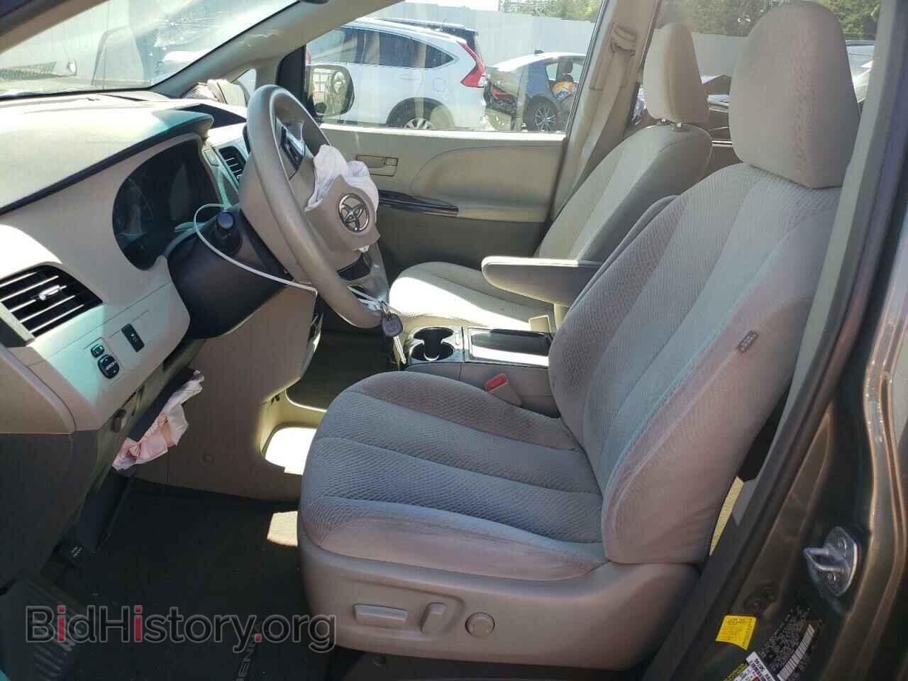 2012 TOYOTA All Models - VIN: 5TDKK3DC2CS215843 - Фото 7