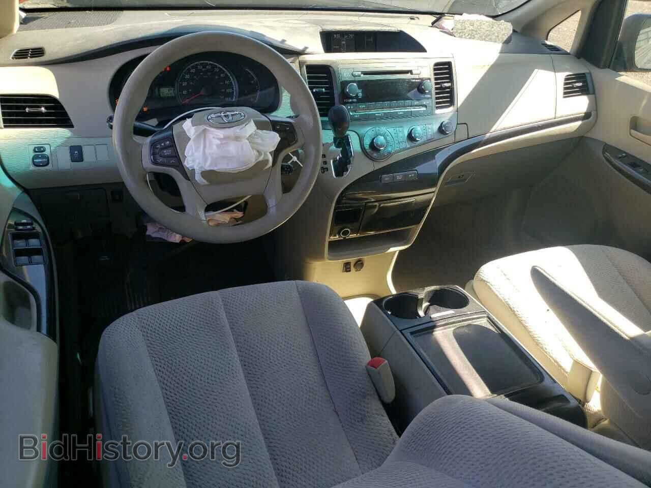 2012 TOYOTA All Models - VIN: 5TDKK3DC2CS215843 - Фото 8