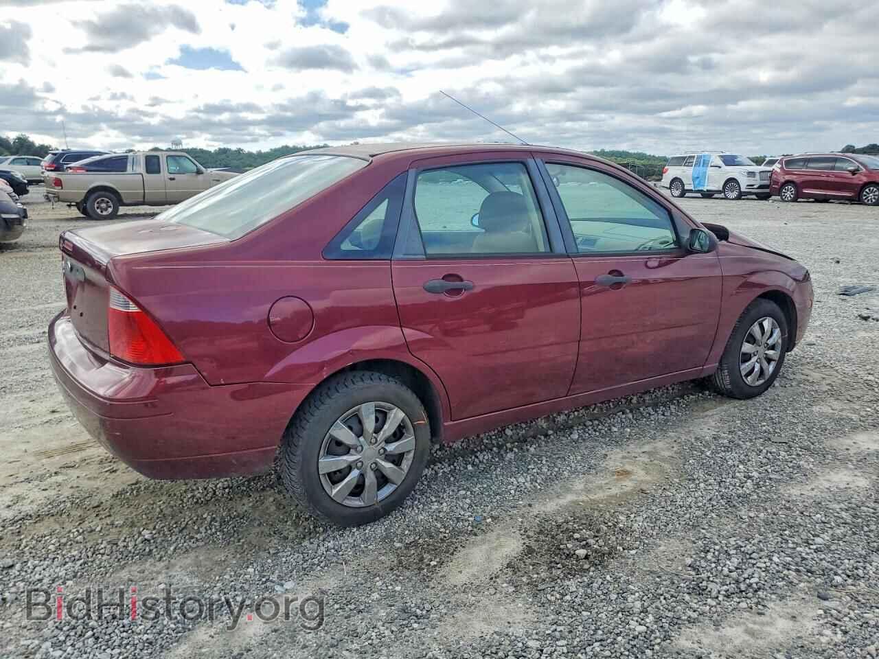 2007 FORD FOCUS - VIN: 1FAFP34N97W259449 - Фото 3
