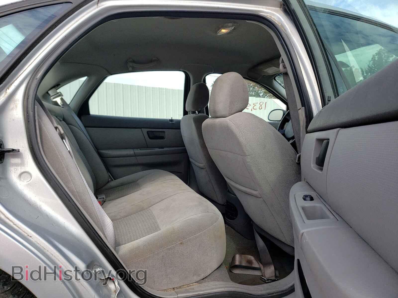 2007 FORD TAURUS - VIN: 1FAFP53U67A106805 - Фото 6