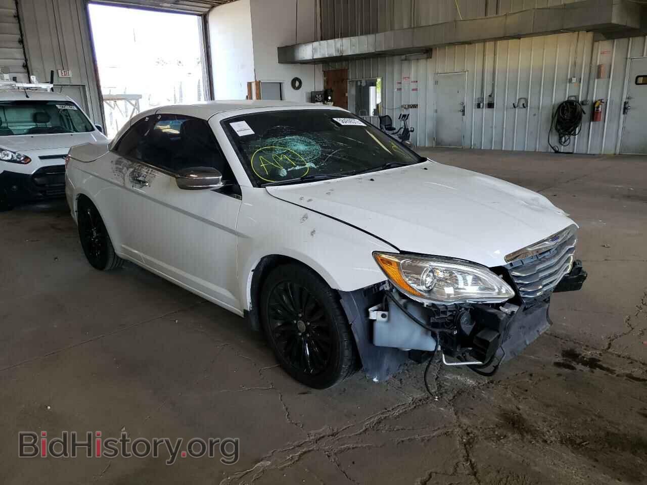 Photo 1C3BC7EG8BN583216 - CHRYSLER 200 2011