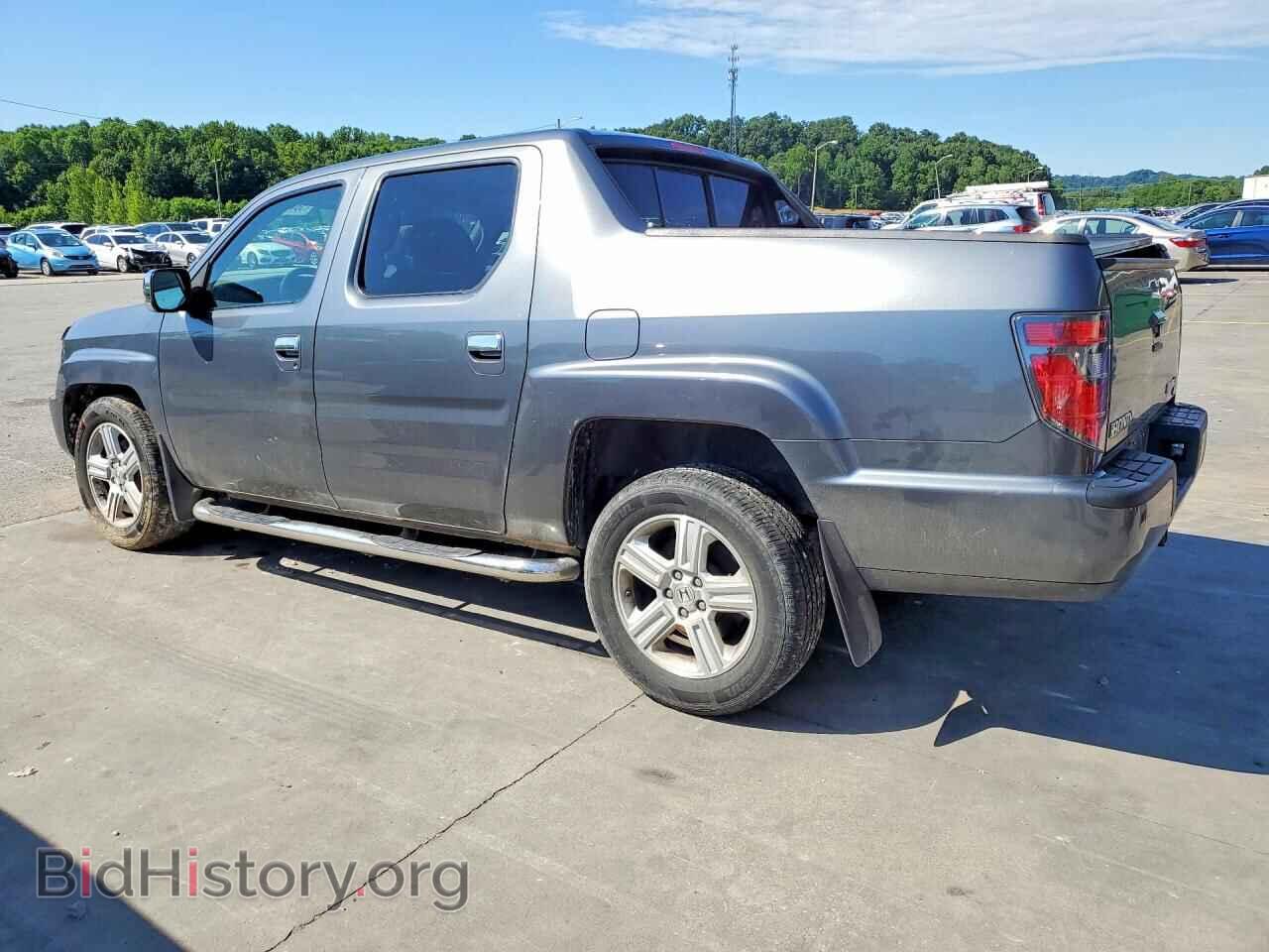 2013 HONDA RIDGELINE - VIN: 5FPYK1F59DB002575 - Photo 2