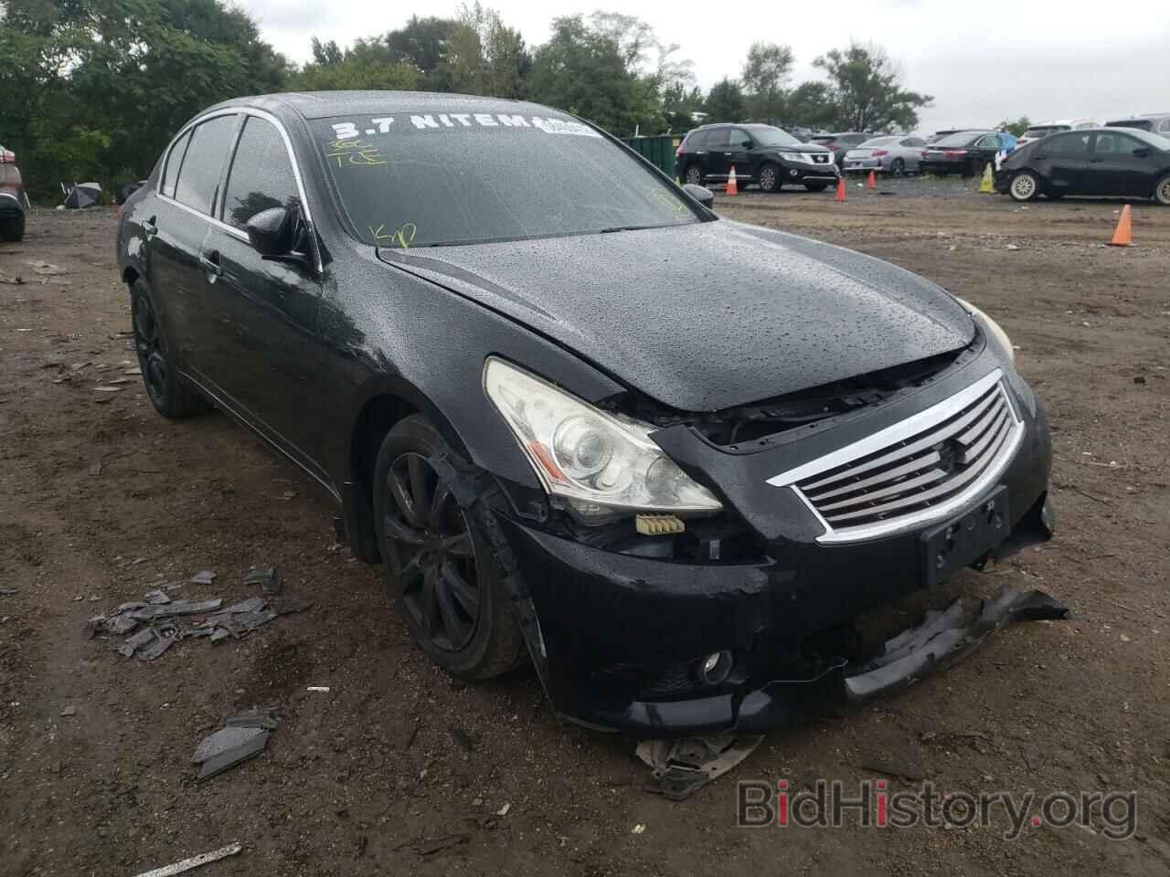 Photo JN1CV6ARXBM407983 - INFINITI G37 2011