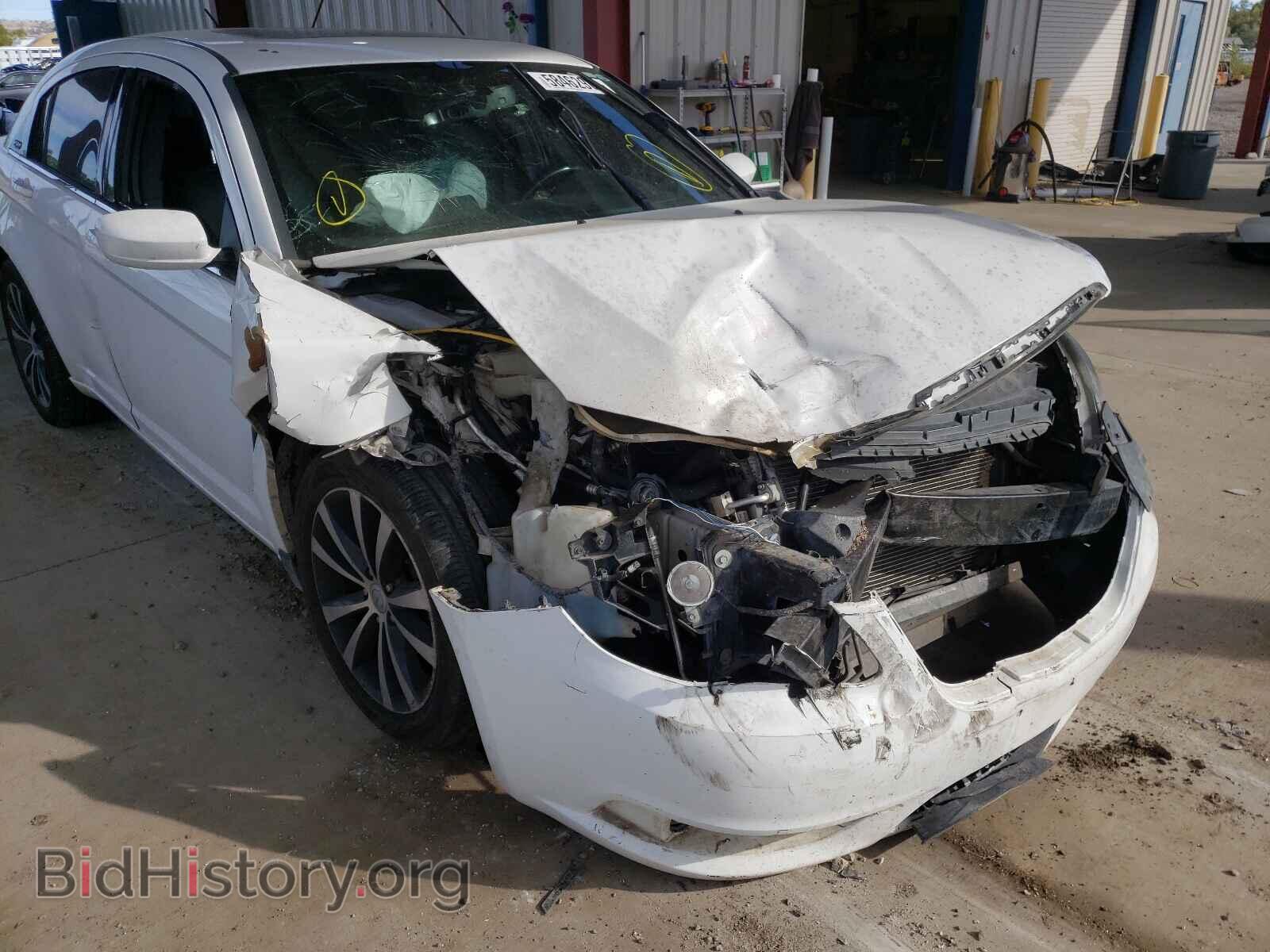 2012 CHRYSLER 200 - VIN: 1C3CCBHG2CN159454 - Фото 9