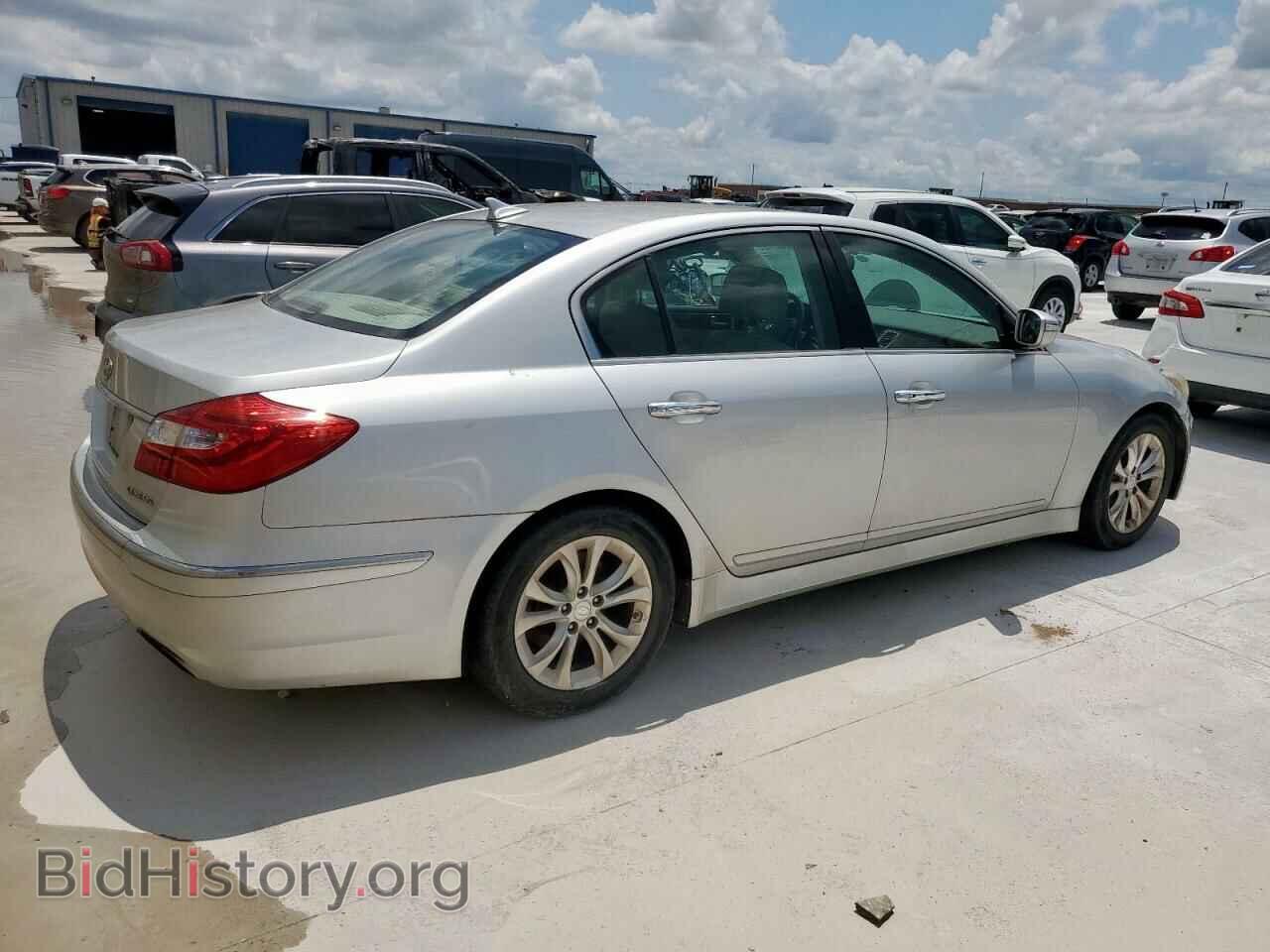 2013 HYUNDAI GENESIS - VIN: KMHGC4DD2DU215576 - Фото 3