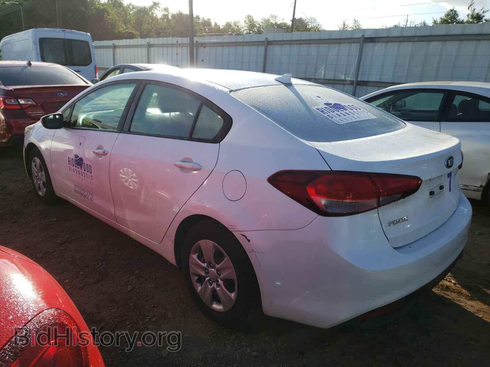 2017 KIA FORTE - VIN: 3KPFL4A70HE100588 - Фото 3
