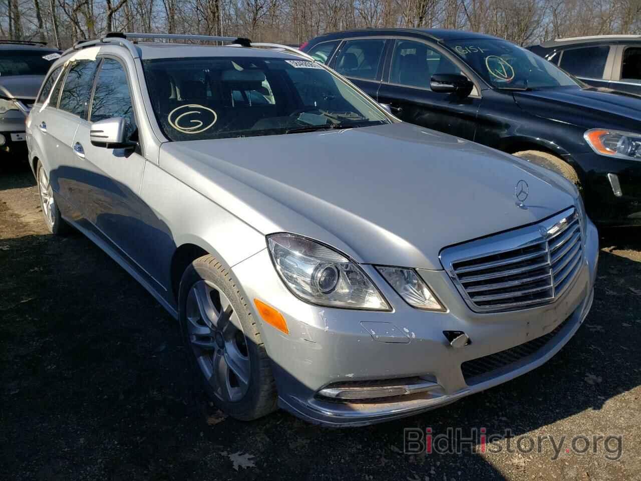 Photo WDDHH8HB6BA283278 - MERCEDES-BENZ E-CLASS 2011