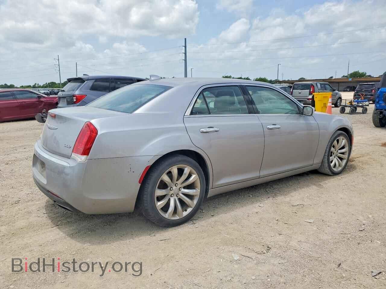 2018 CHRYSLER 300 - VIN: 2C3CCAEG2JH198744 - Фото 3