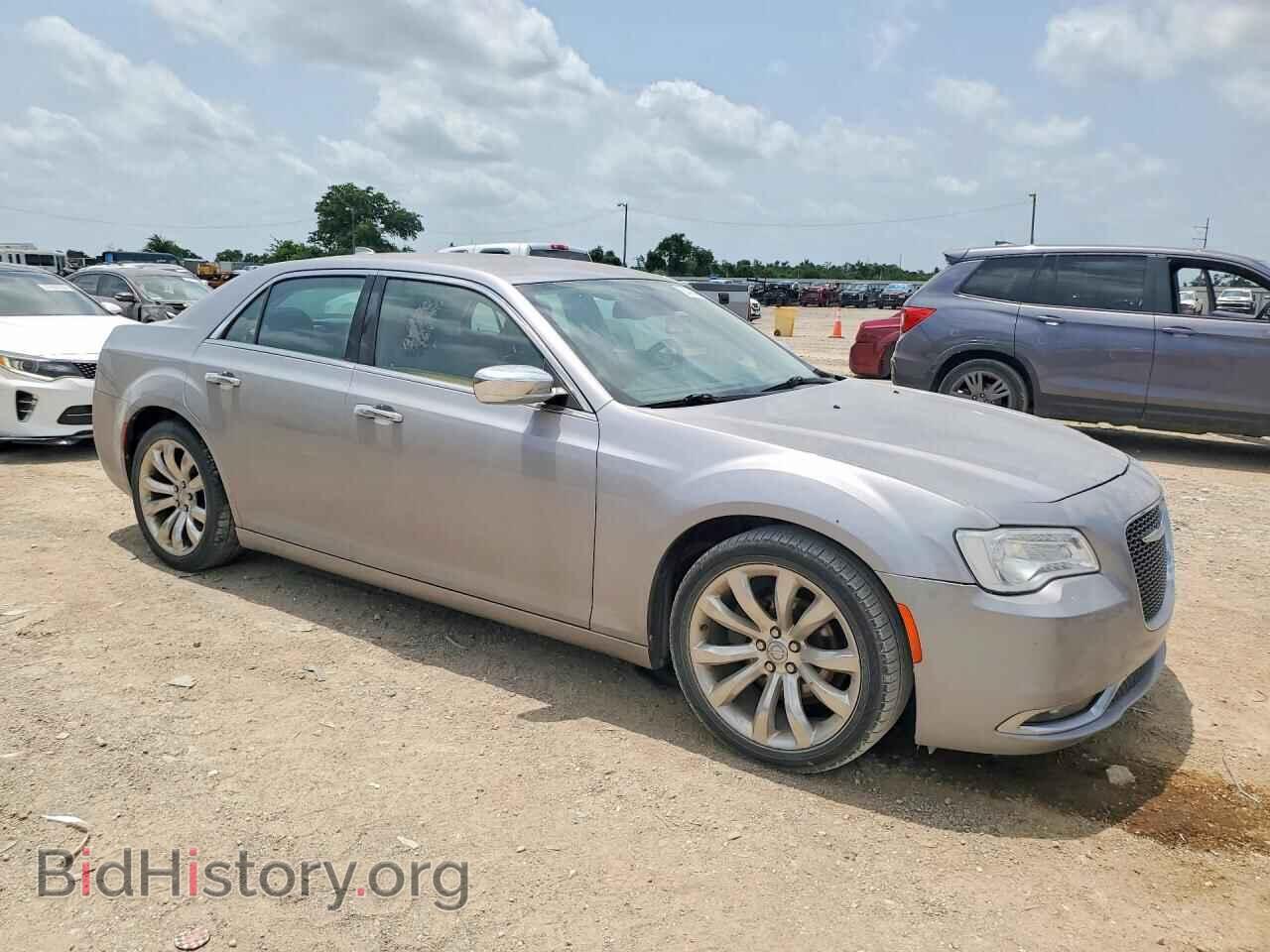 2018 CHRYSLER 300 - VIN: 2C3CCAEG2JH198744 - Фото 4
