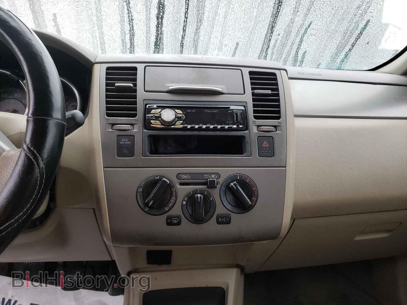 2009 NISSAN VERSA - VIN: 3N1BC13E09L370042 - Фото 9