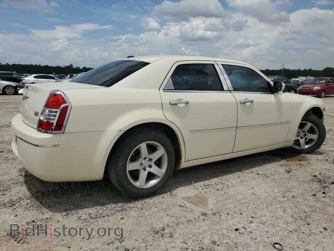 2009 CHRYSLER 300 - VIN: 2C3LA53VX9H516278 - Фото 3