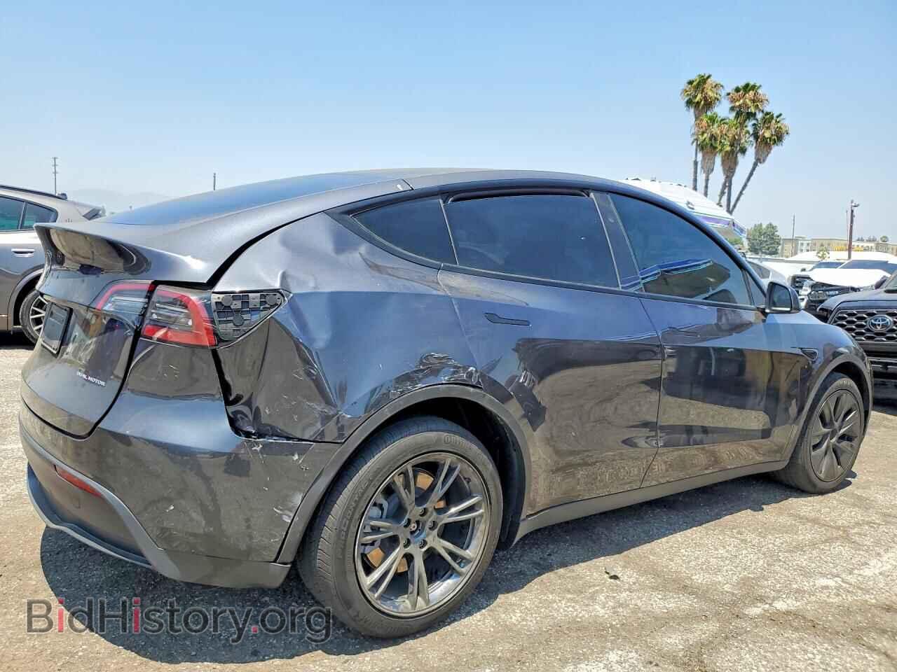 2024 TESLA MODEL Y - VIN: 7SAYGDEE2RF118109 - Фото 3