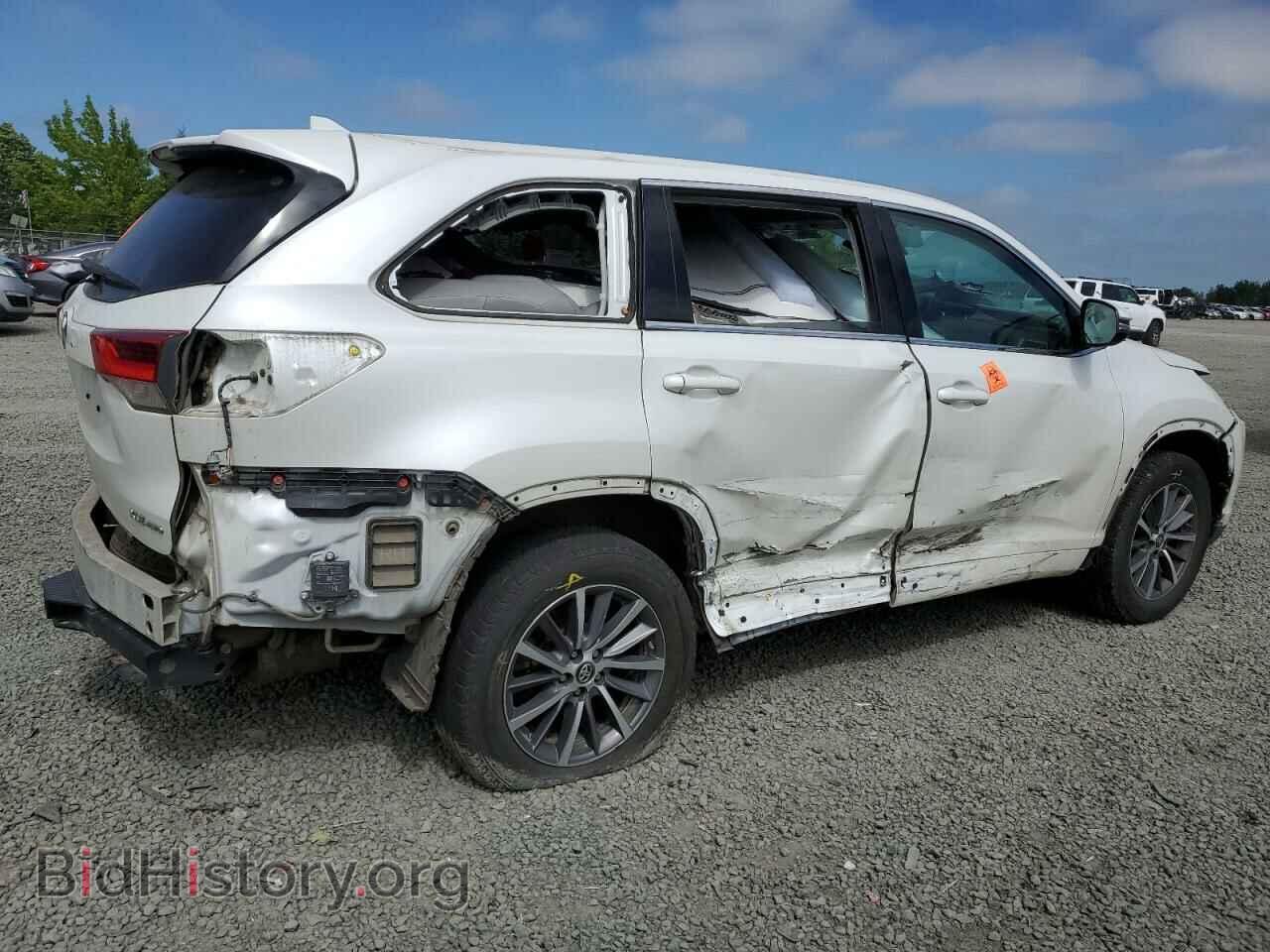 2018 TOYOTA HIGHLANDER - VIN: 5TDJZRFH2JS817853 - Фото 3