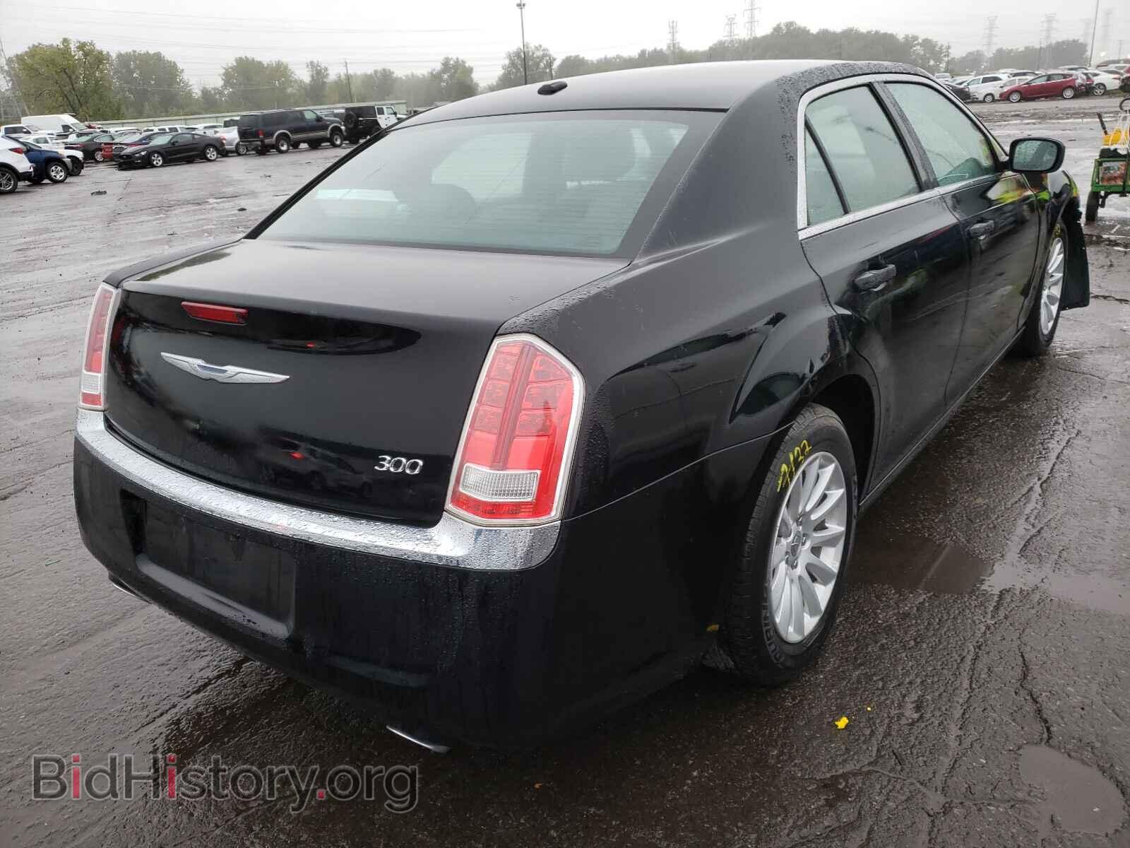 2013 CHRYSLER 300 - VIN: 2C3CCAAG1DH569113 - Photo 4