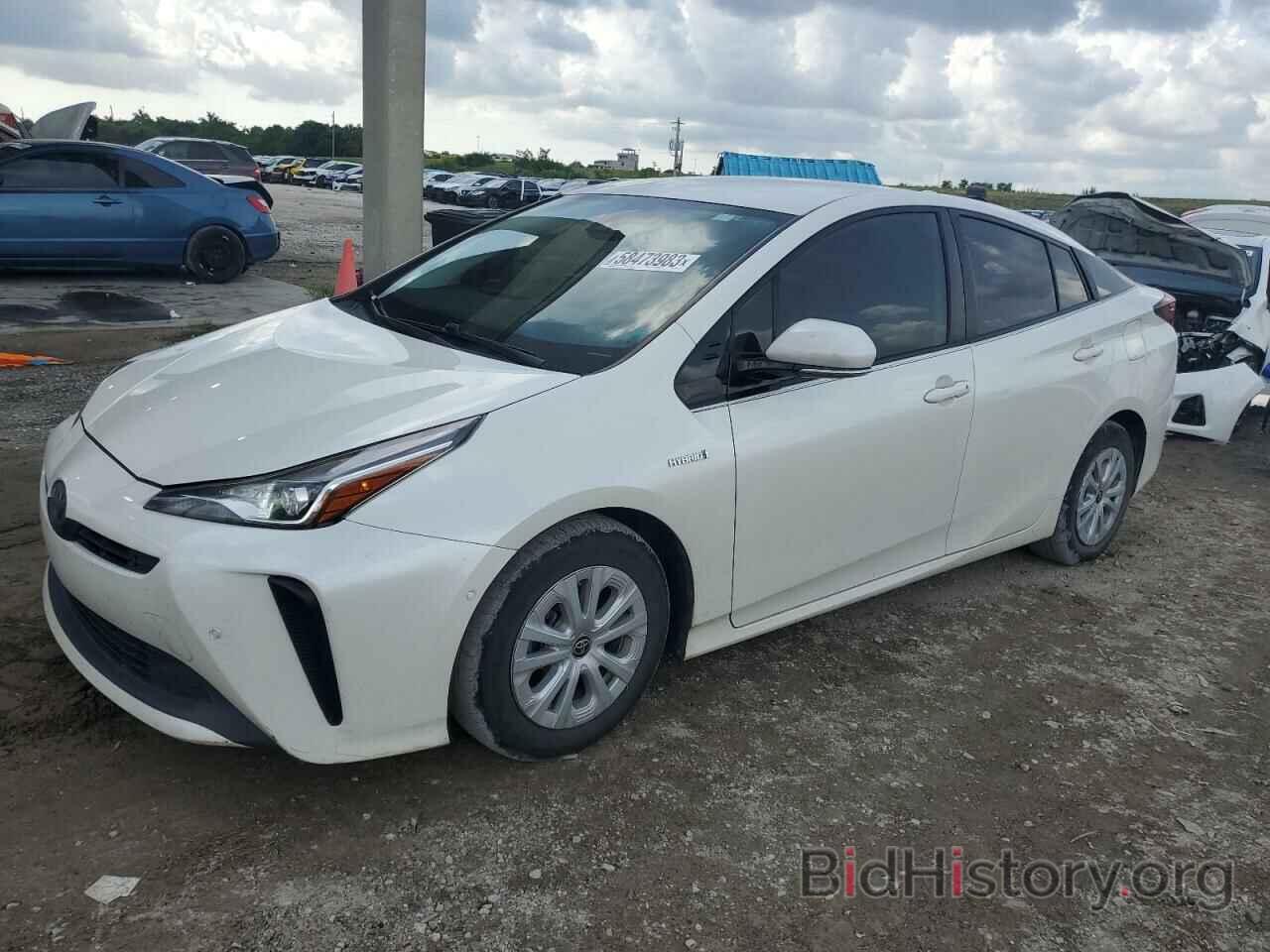 Фотография JTDKARFU7L3106078 - TOYOTA PRIUS 2020