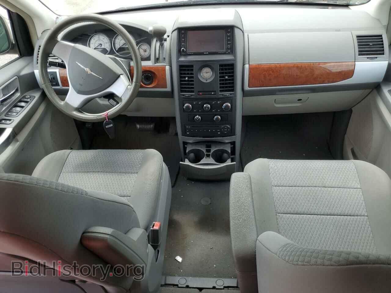 2008 CHRYSLER MINIVAN - VIN: 2A8HR54P58R732048 - Фото 8