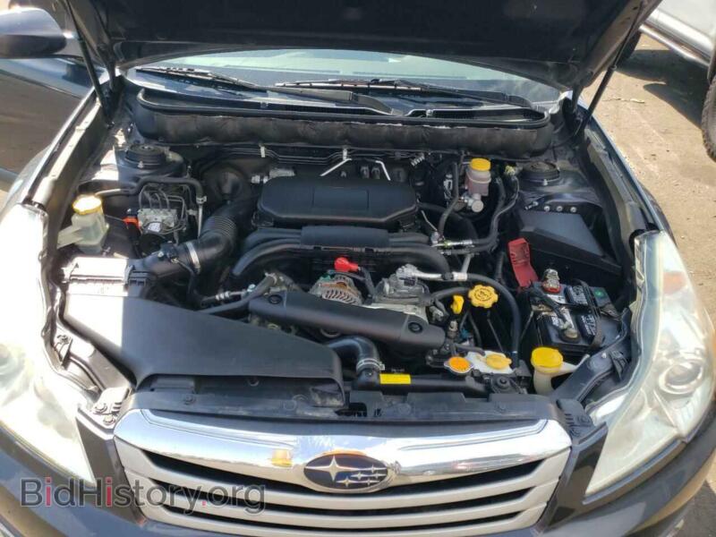 2010 Subaru OUTBACK (VIN 4S4BRBCC5A3385986) — photo 7 of 10