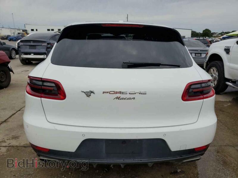 2017 Porsche MACAN (VIN WP1AA2A53HLB08077) — photo 6 of 14