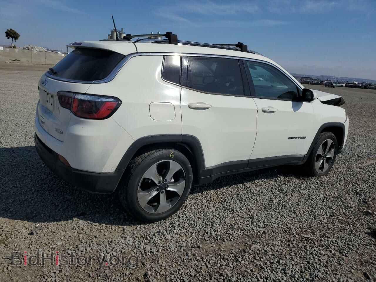 2018 JEEP COMPASS - VIN: 3C4NJCBB3JT257015 - Фото 3