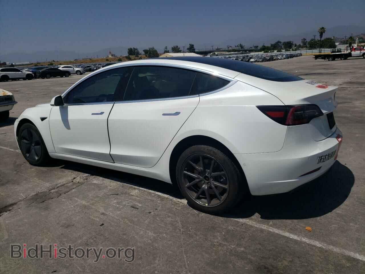 2019 TESLA MODEL 3 - VIN: 5YJ3E1EB4KF213570 - Фото 2