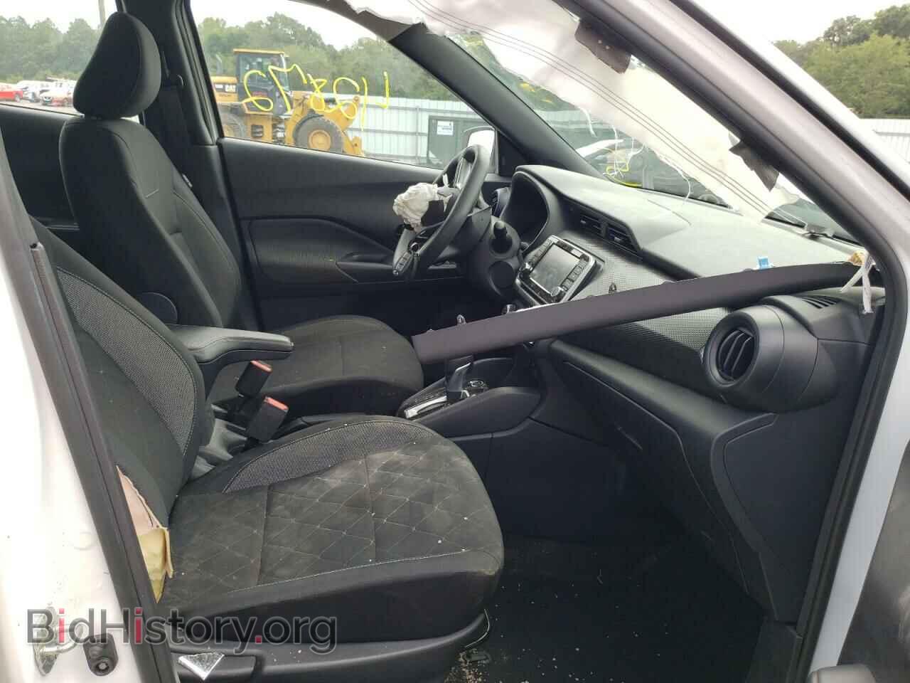 2020 NISSAN KICKS - VIN: 3N1CP5BV5LL557883 - Фото 5