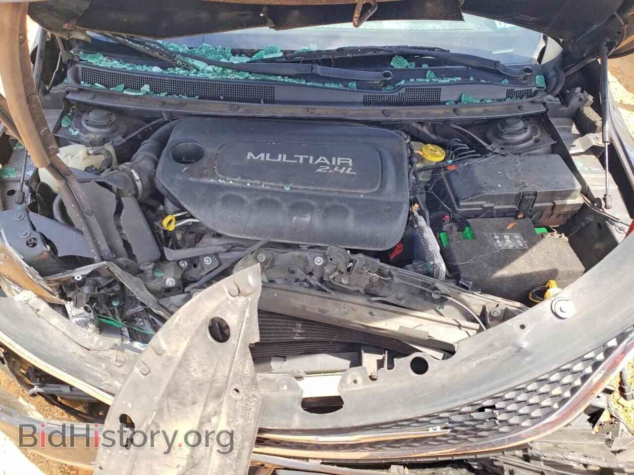 2015 CHRYSLER 200 - VIN: 1C3CCCAB7FN637635 - Фото 11