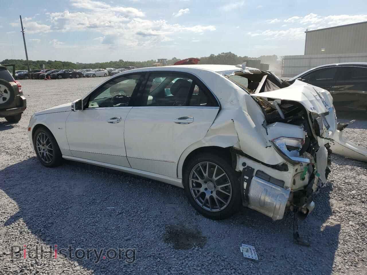 2012 MERCEDES-BENZ E-CLASS - VIN: WDDHF5KB0CA548582 - Фото 2