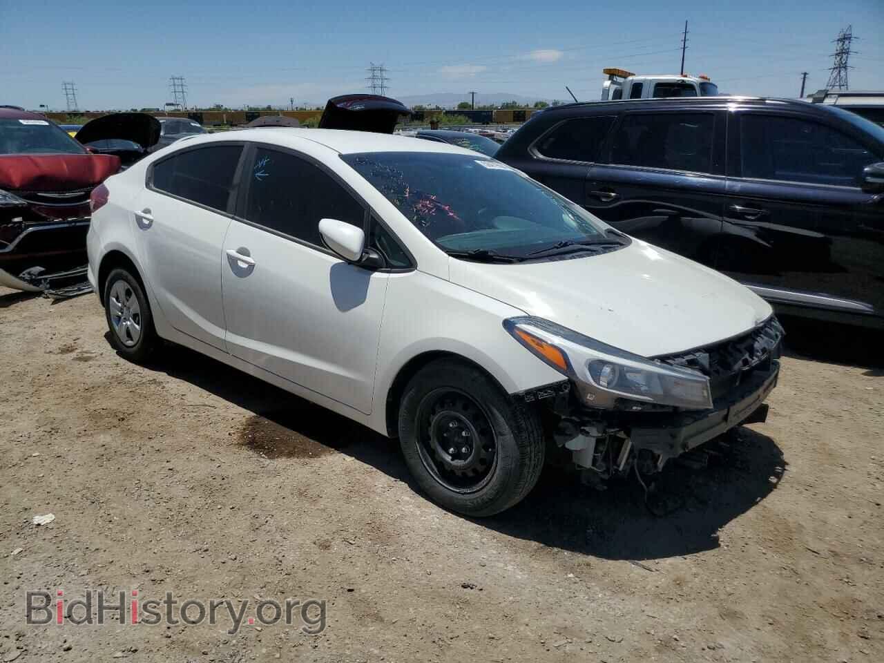 2017 KIA FORTE - VIN: 3KPFK4A77HE055801 - Фото 4