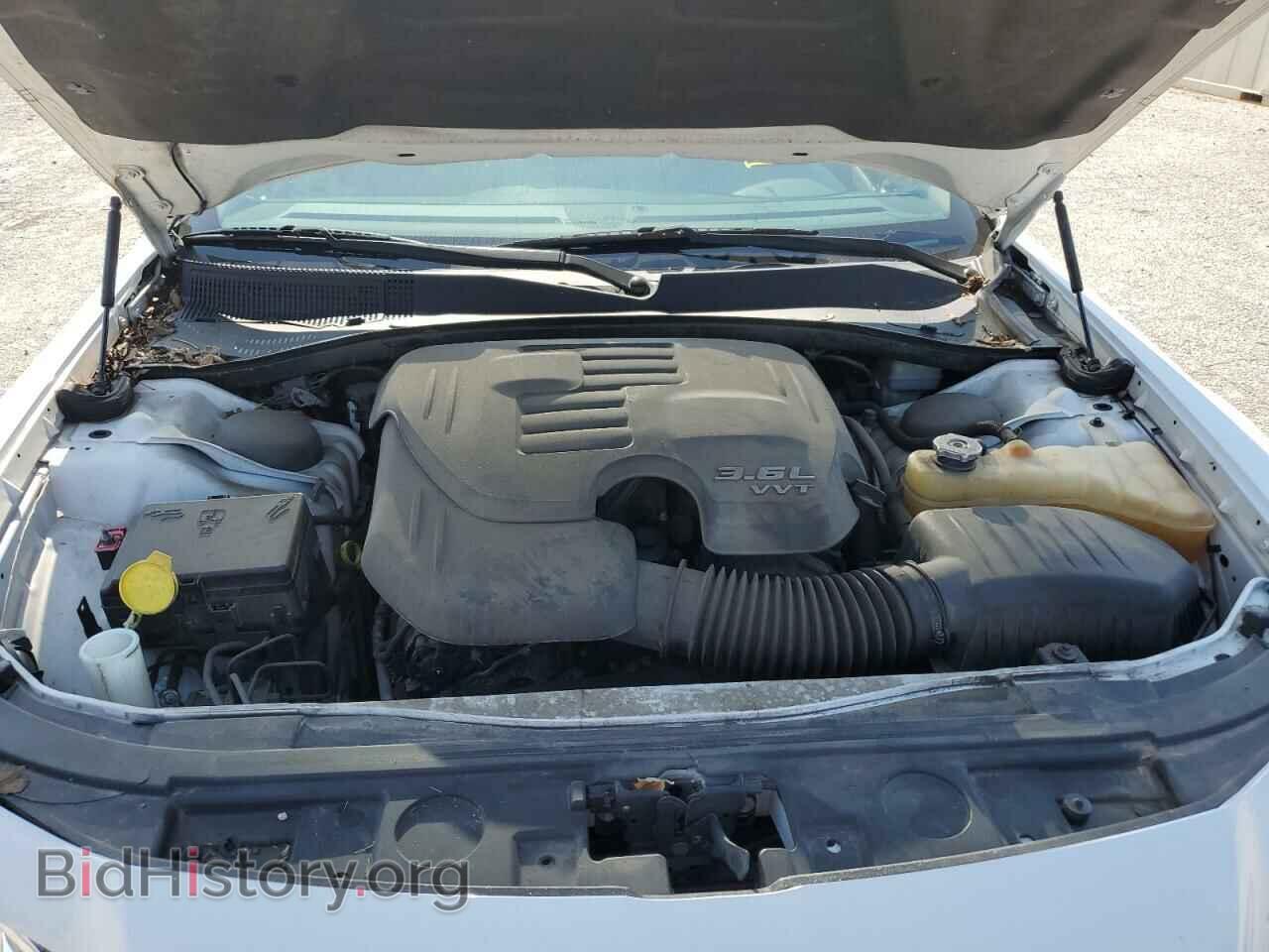 2011 CHRYSLER 300 - VIN: 2C3CA5CGXBH583986 - Фото 7