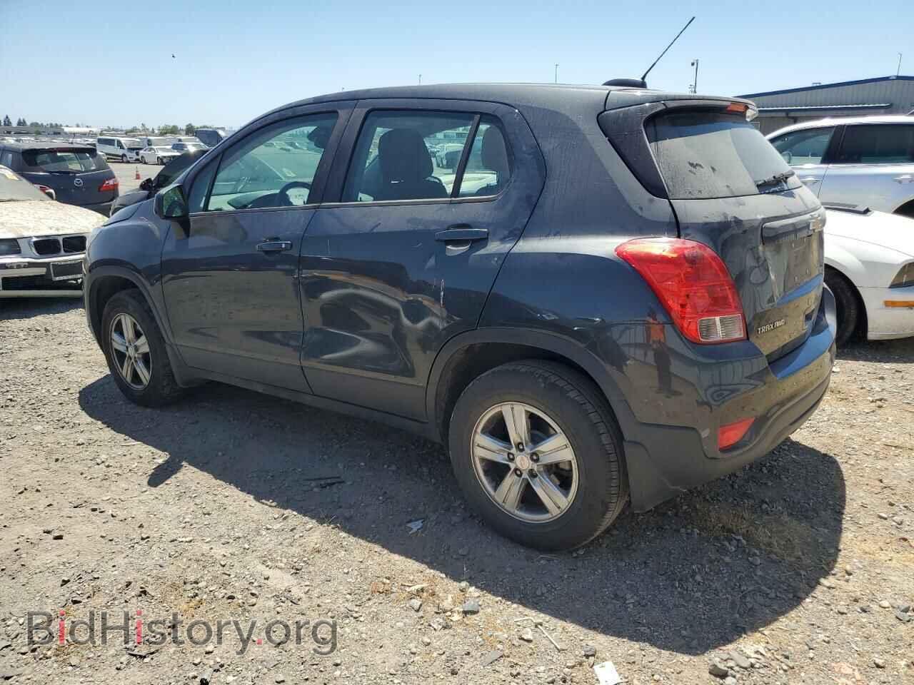 2019 CHEVROLET TRAX - VIN: 3GNCJNSB2KL179242 - Фото 2