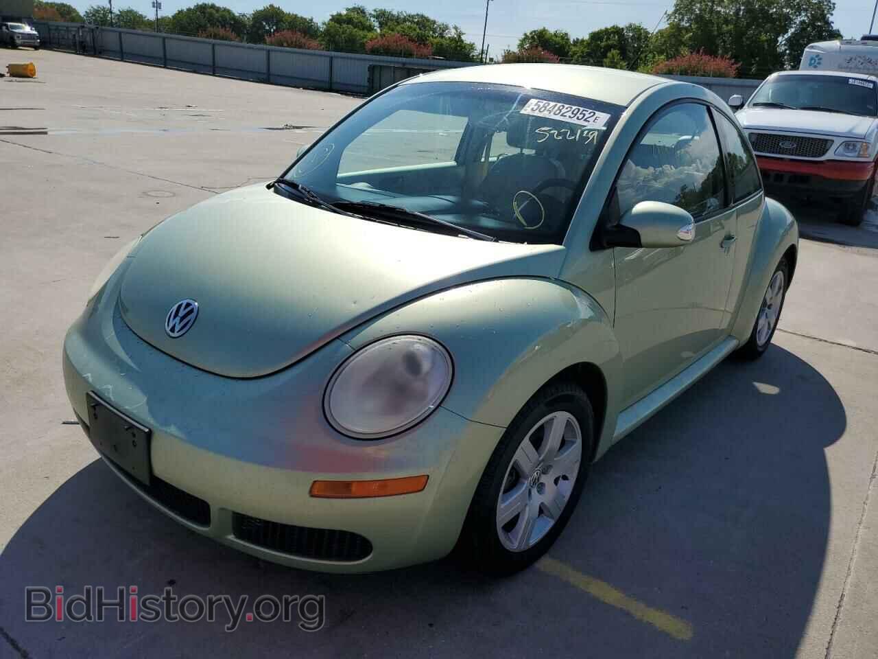 2007 VOLKSWAGEN BEETLE - VIN: 3VWPW31C47M522139 - Фото 2