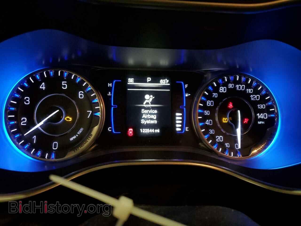 2015 CHRYSLER 200 - VIN: 1C3CCCAB8FN746489 - Фото 9