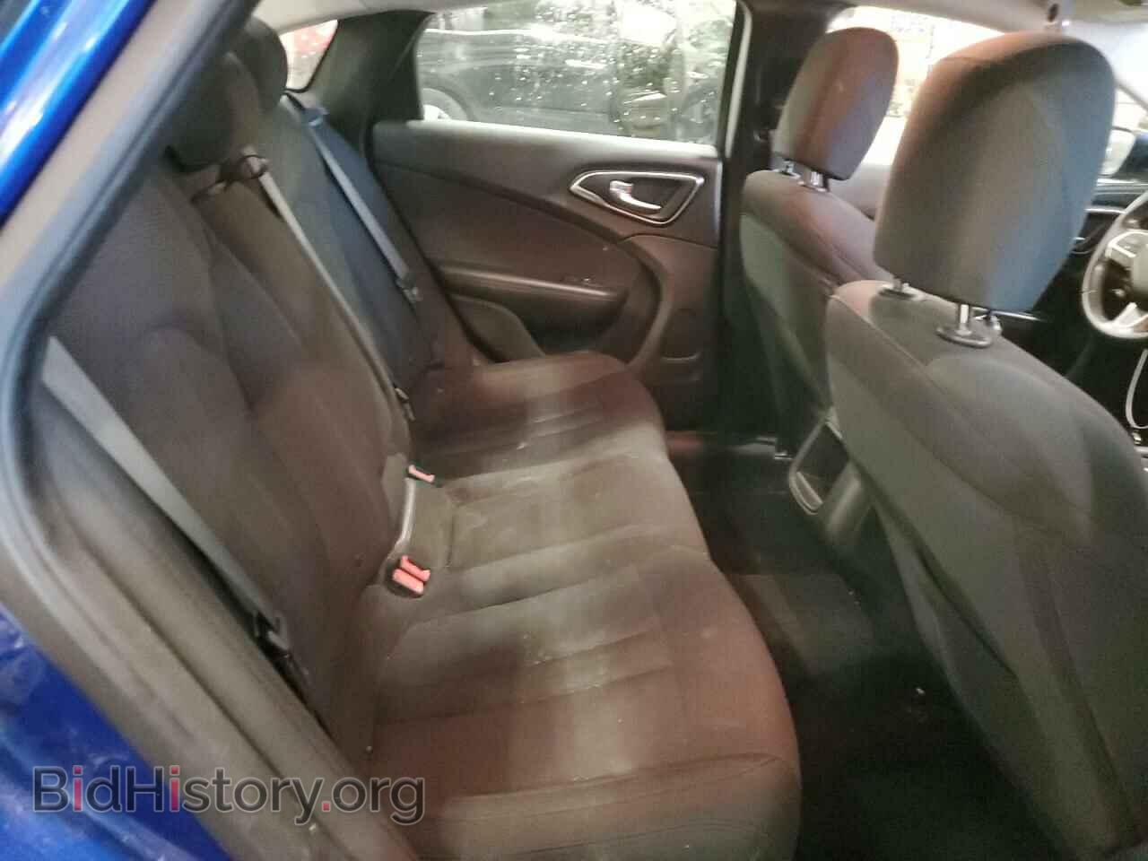 2015 CHRYSLER 200 - VIN: 1C3CCCAB8FN746489 - Фото 10