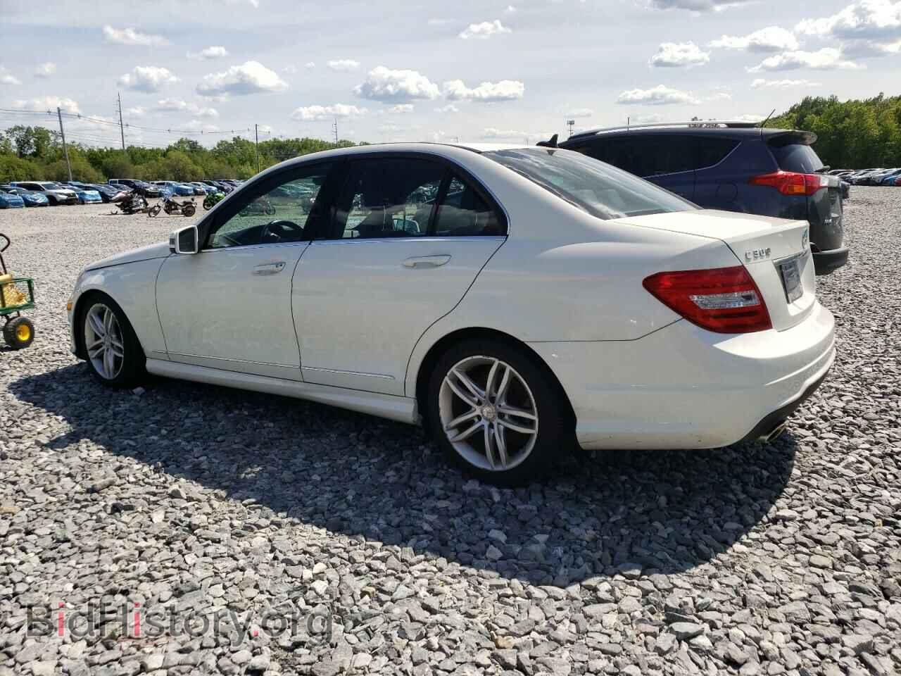 2012 MERCEDES-BENZ C-CLASS - VIN: WDDGF8BBXCA697501 - Фото 2