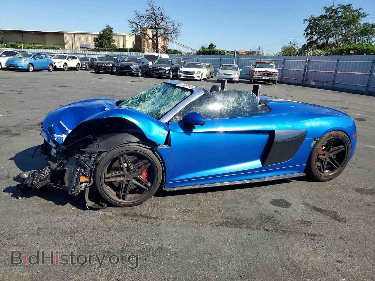 Photo WUAVACFX7H7905009 - AUDI R8 2017