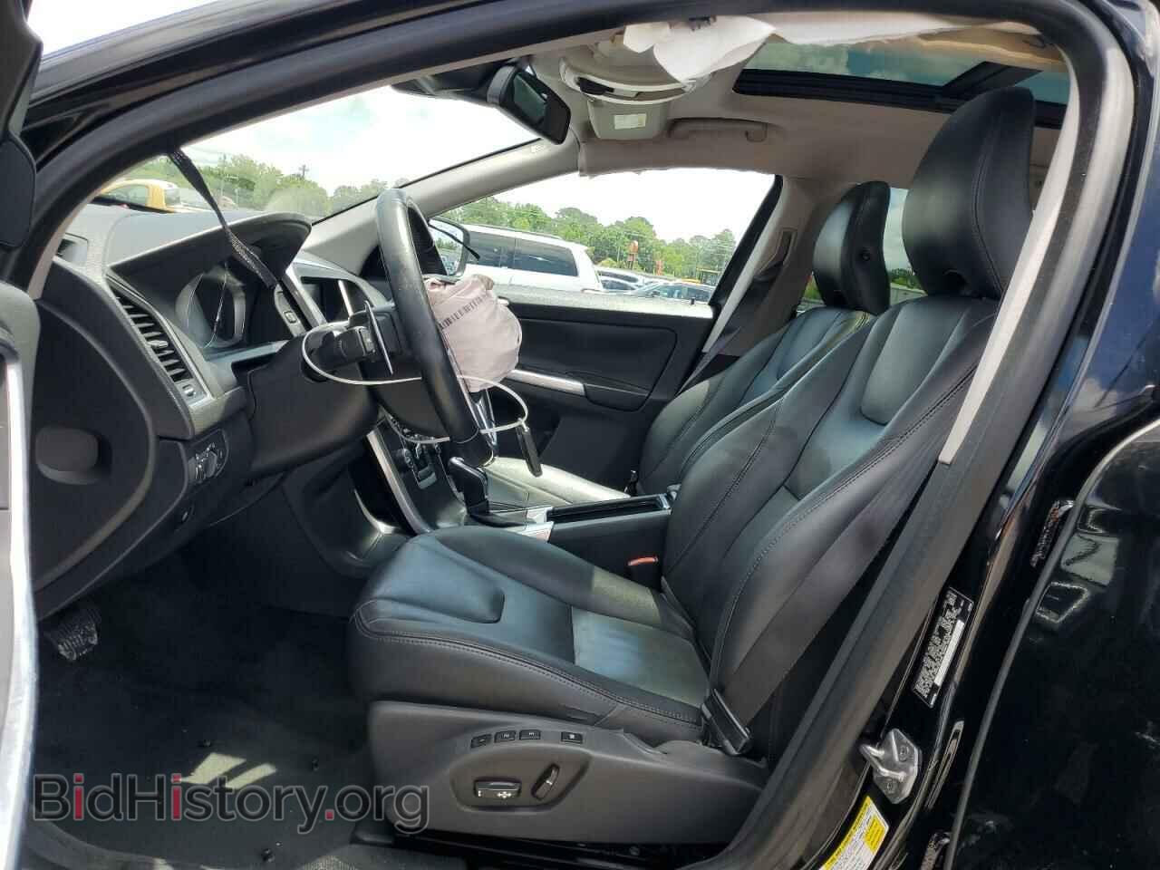 2015 VOLVO XC60 - VIN: YV4902RC2F2575159 - Фото 7