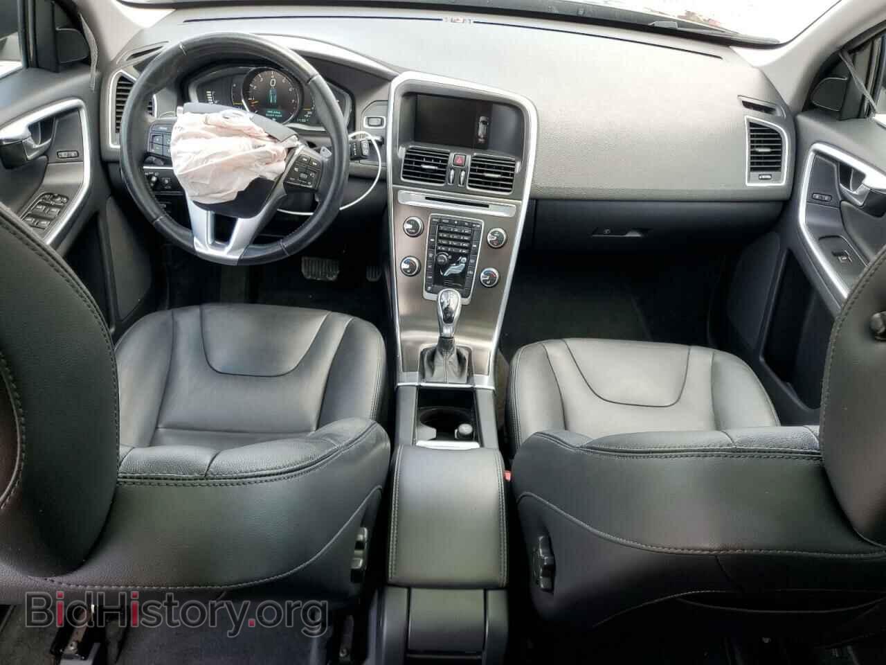 2015 VOLVO XC60 - VIN: YV4902RC2F2575159 - Фото 8