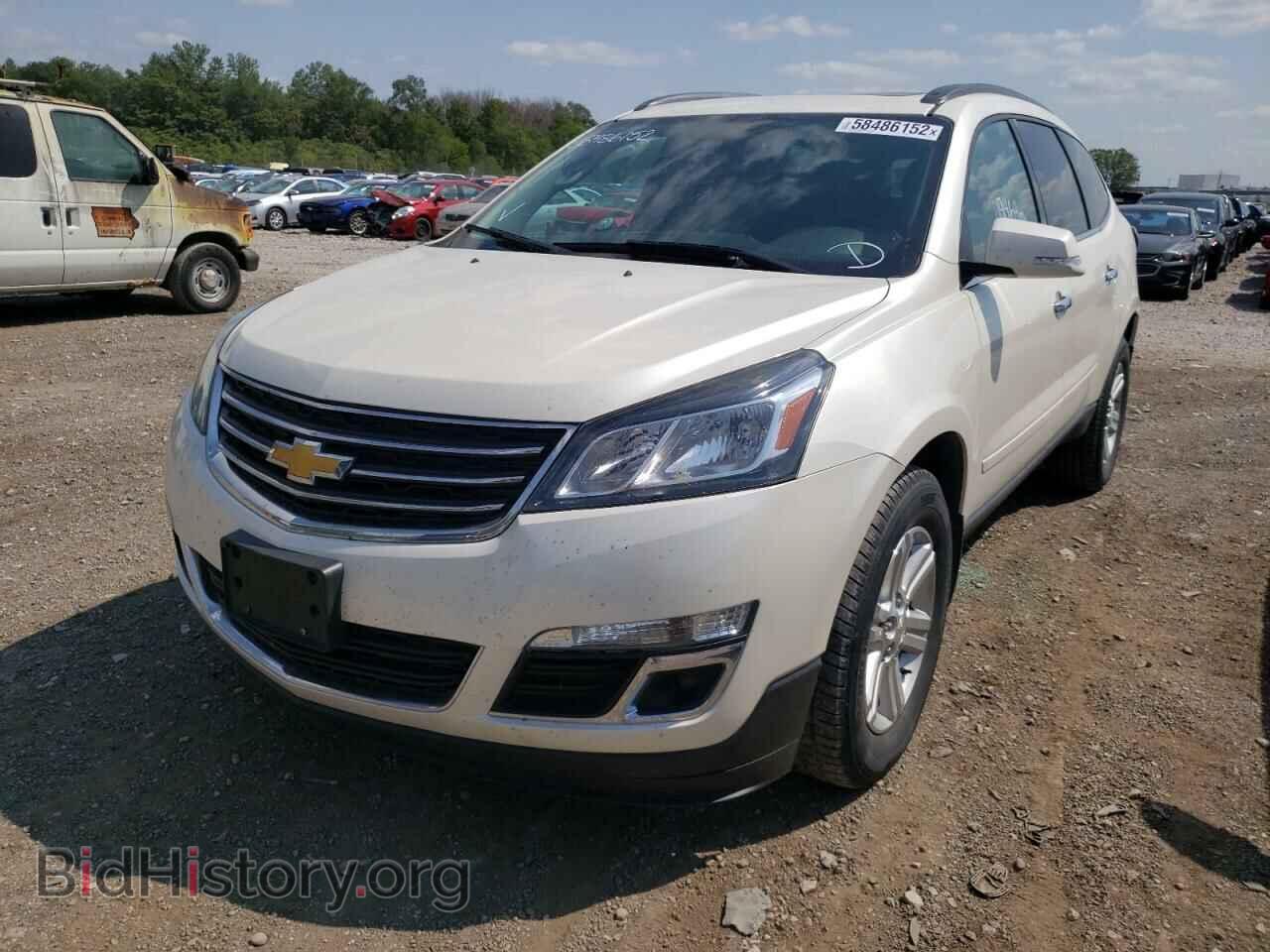2014 CHEVROLET TRAVERSE - VIN: 1GNKVHKD4EJ334727 - Фото 2