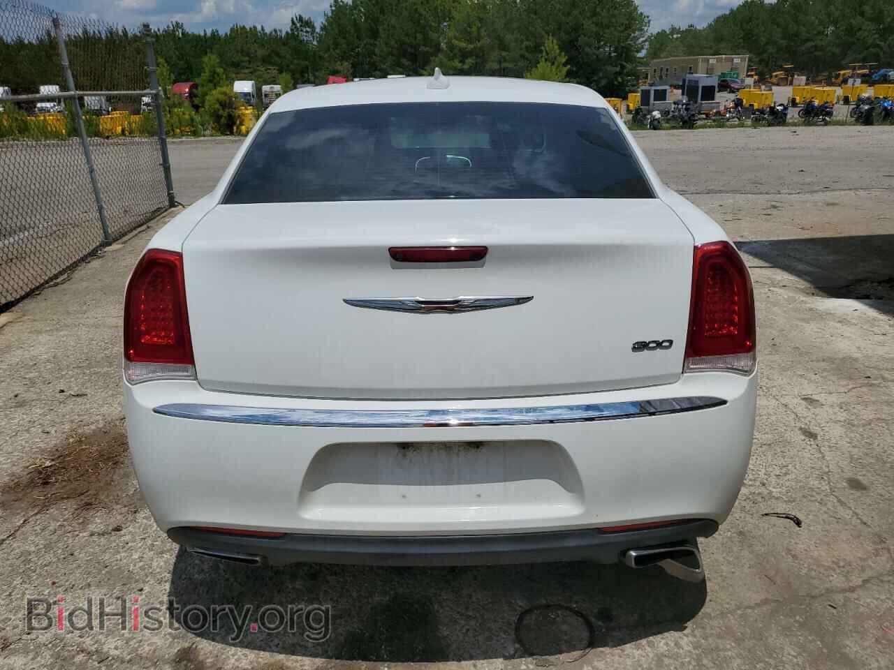 2016 CHRYSLER 300 - VIN: 2C3CCAAG0GH224160 - Фото 6