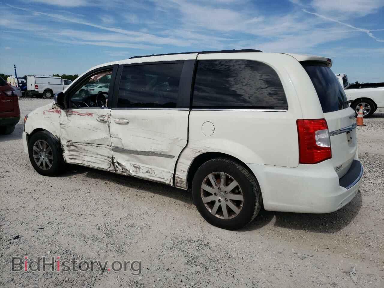 2011 CHRYSLER MINIVAN - VIN: 2A4RR8DG7BR712074 - Photo 2