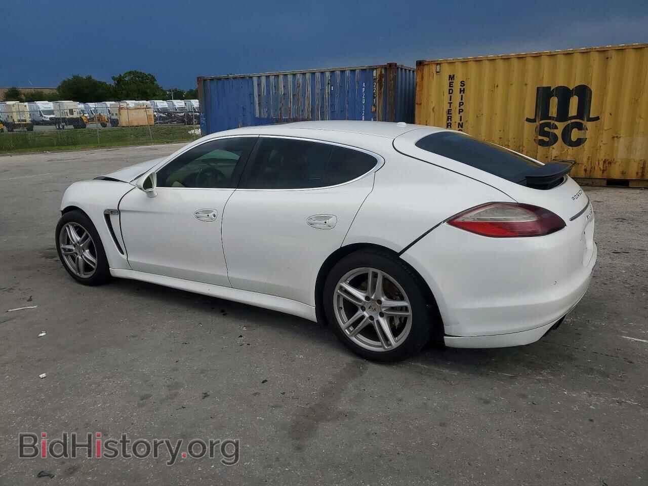 2011 PORSCHE PANAMERA - VIN: WP0AB2A78BL060874 - Photo 2