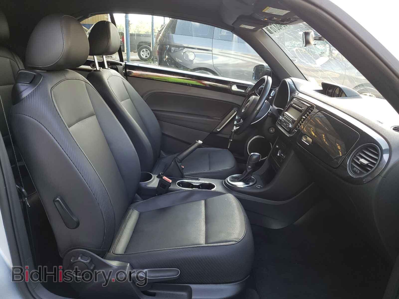 2012 VOLKSWAGEN BEETLE - VIN: 3VW7A7ATXCM800350 - Фото 5
