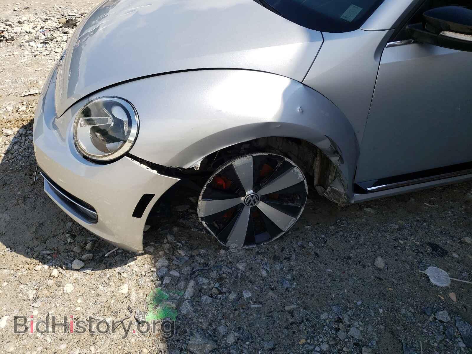 2012 VOLKSWAGEN BEETLE - VIN: 3VW7A7ATXCM800350 - Фото 9