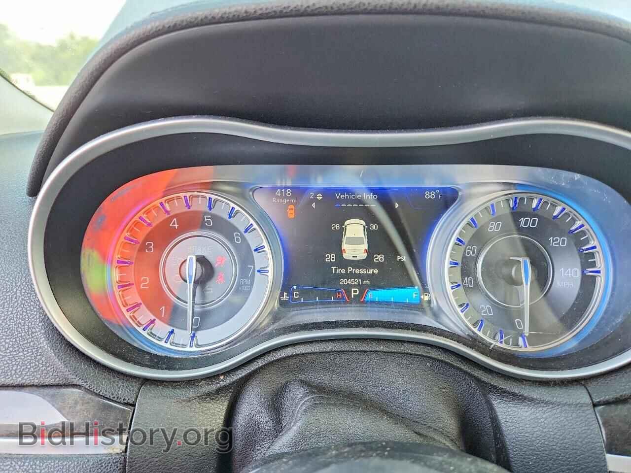 2016 CHRYSLER 300 - VIN: 2C3CCAEG3GH334209 - Photo 9