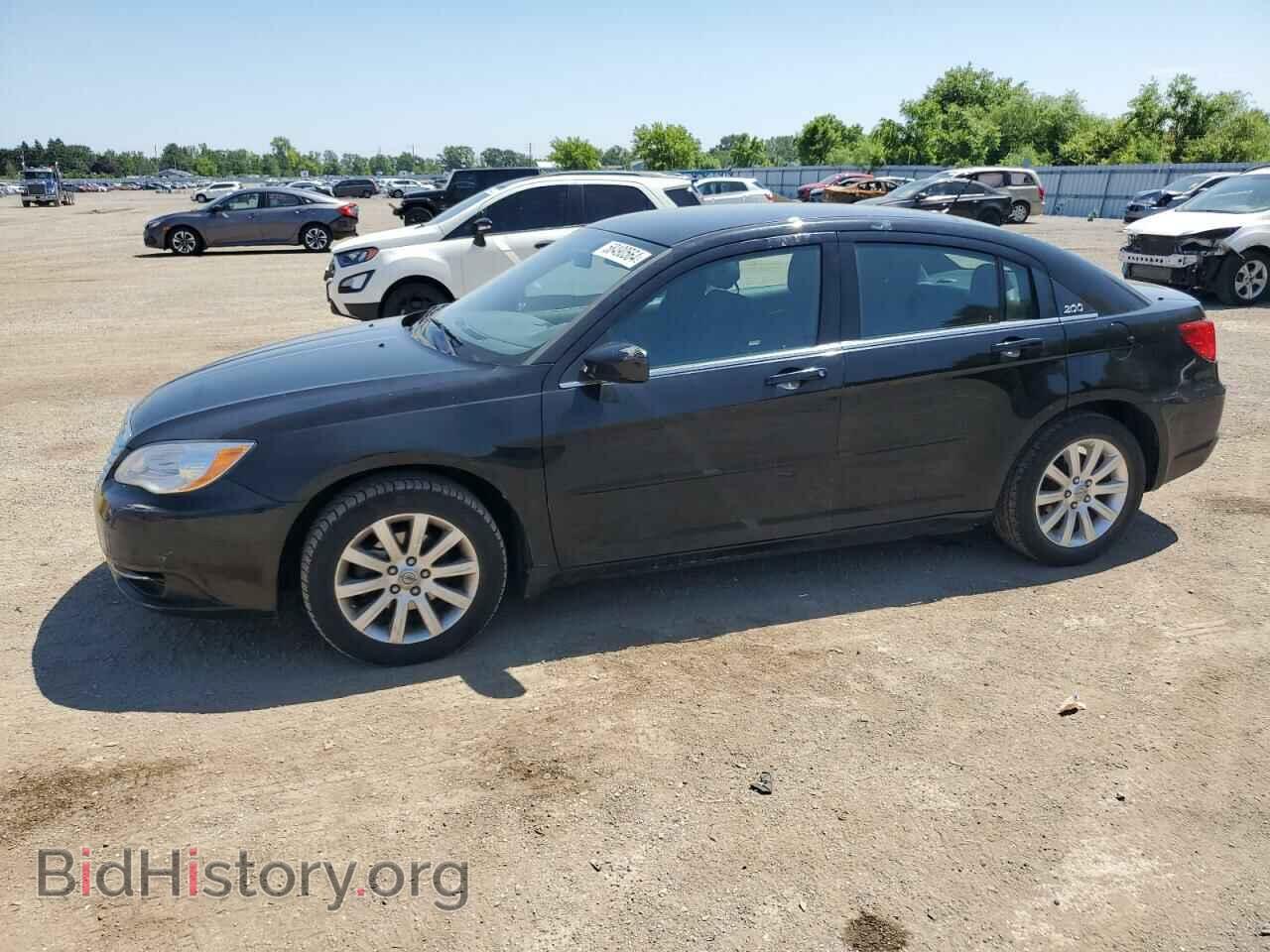Фотография 1C3CCBAB0DN500026 - CHRYSLER 200 2013