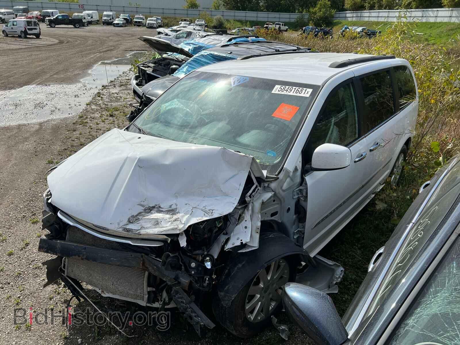 2016 CHRYSLER MINIVAN - VIN: 2C4RC1BG3GR207125 - Фото 2