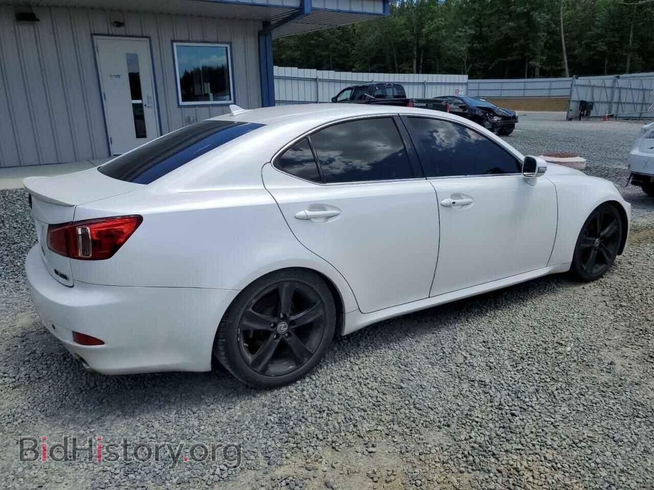 2011 LEXUS IS - VIN: JTHBF5C21B5134649 - Photo 3